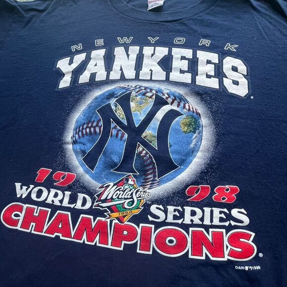 1998 New York Yankees World Series Champions NBL Globe Graphic T-Shirt - Picture 3 of 4